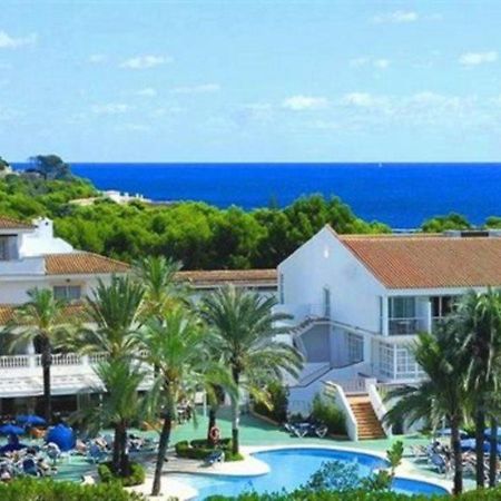 Hotel Beachclub Font De Sa Cala Exterior photo